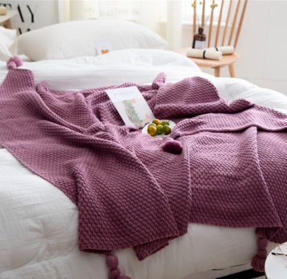 Nordic fringed knit ball blanket wool blanket office air conditioning lunch break blanket shawl blanket sofa leisure blanket